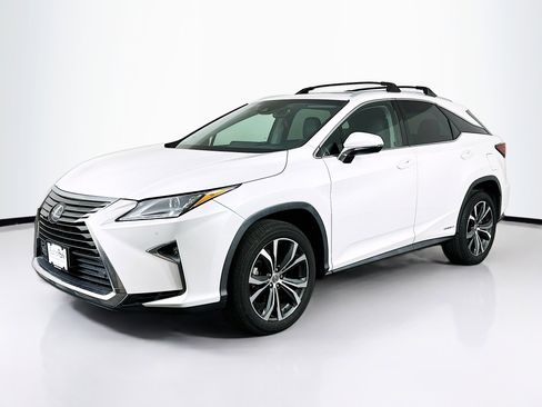 Used 2017 Lexus RX 450h AWD w/ Cold Weather Package image 3