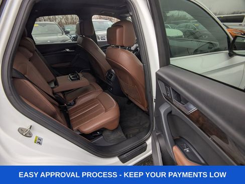 Used 2019 Audi Q5 2.0T Premium Plus w/ Premium Plus Package AWD/4WD image 17