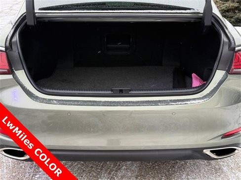 Used 2024 Lexus ES 350 w/ Premium Package image 4