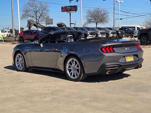 Used 2024 Ford Mustang GT Premium image 7