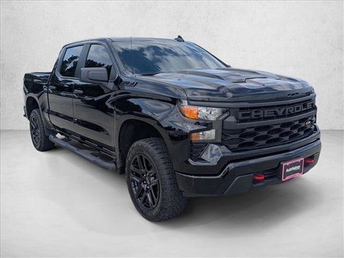 Used 2026 Chevrolet Silverado 1500 Custom Trail Boss w/ LPO, Dark Essentials Package AWD/4WD image 3