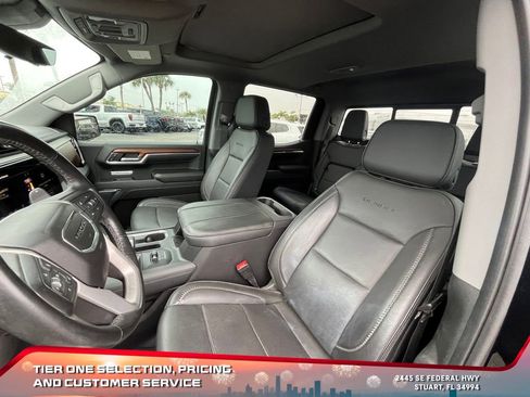 Used 2023 GMC Sierra 1500 Denali w/ Denali Reserve Package image 12