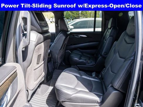 Used 2017 Cadillac Escalade ESV Platinum AWD/4WD image 15