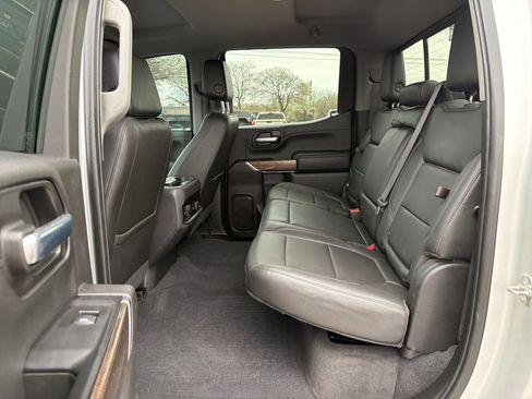 Used 2020 Chevrolet Silverado 1500 LT Trail Boss image 19