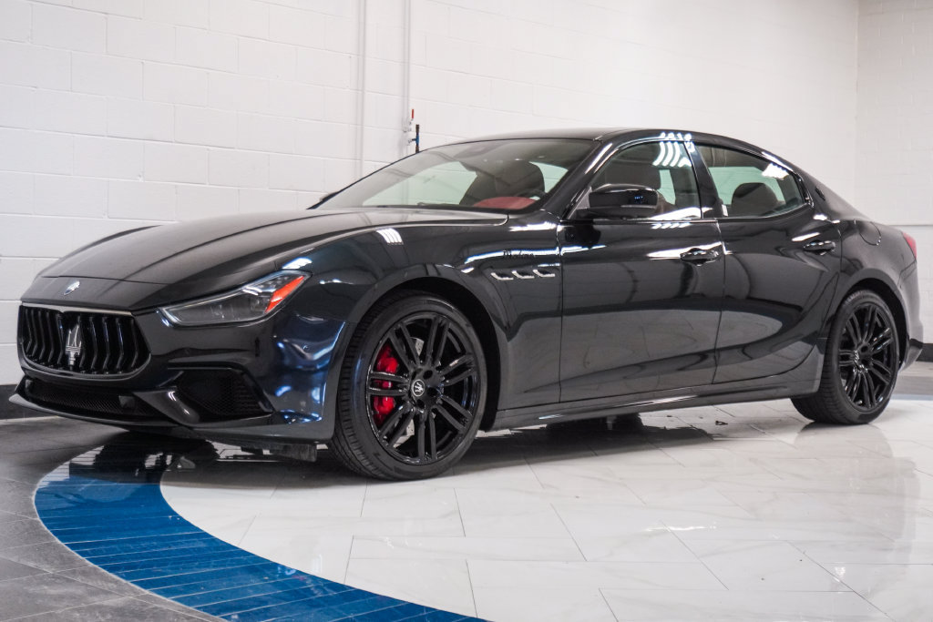 Used 2023 Maserati Ghibli Modena RWD image 4