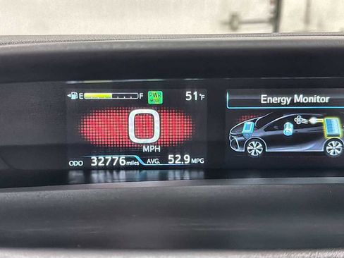 Certified 2022 Toyota Prius Prime Limited image 17