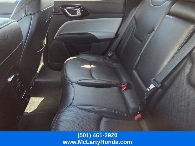 Used 2025 Jeep Compass Limited w/ Elite Group AWD/4WD image 11
