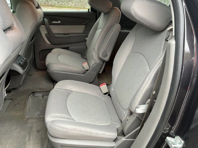 Used 2016 GMC Acadia SLE FWD image 29