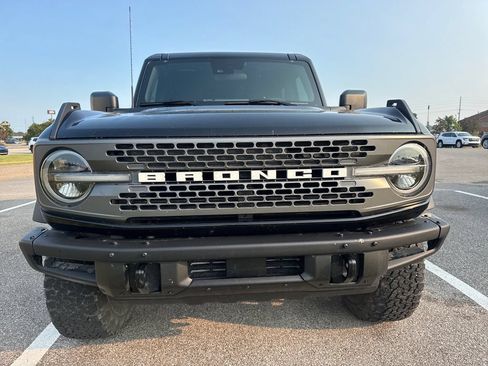 Used 2024 Ford Bronco Badlands AWD/4WD image 2
