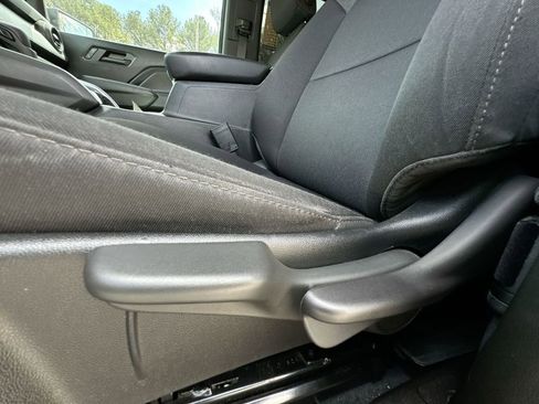 Used 2024 Chevrolet Colorado W/T image 14