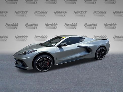 Used 2024 Chevrolet Corvette Stingray Preferred Cpe w/ Z51 Performance Package RWD image 5