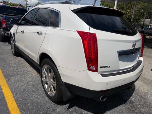 Used 2015 Cadillac SRX Premium w/ Driver Assist Package AWD/4WD image 3
