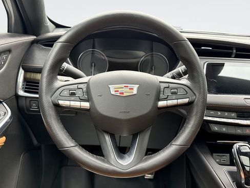 Used 2021 Cadillac XT4 Sport AWD/4WD image 12