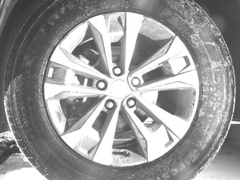 Used 2025 Chevrolet Equinox LT FWD image 12