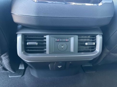 New 2025 Ford F150 Lightning Lariat image 9