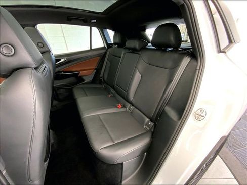 Certified 2022 Volkswagen ID.4 Pro S RWD image 23