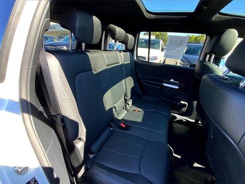 Certified 2022 Mercedes-Benz GLB 250 4MATIC image 16