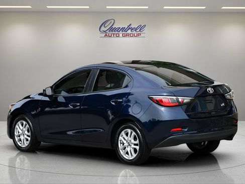 Used 2017 Toyota Yaris iA FWD image 6