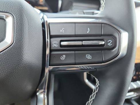 New 2026 GMC Acadia Denali w/ Super Cruise Package image 16