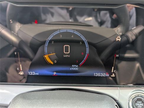 Used 2025 Chevrolet Trax LT w/ Driver Confidence Package image 26