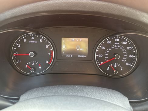 Used 2017 Kia Optima LX image 24