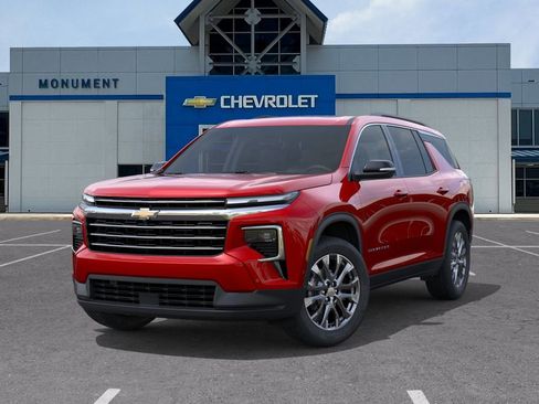 New 2026 Chevrolet Traverse LT w/ Enhanced Driving Package FWD image 6
