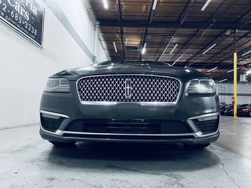Used 2019 Lincoln MKZ Reserve w/ Luxury Package FWD image 12