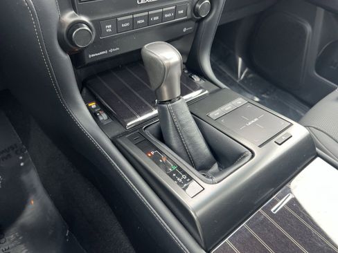 Used 2023 Lexus GX 460 Premium w/ Premium Package image 22