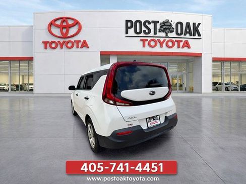 Used 2021 Kia Soul LX FWD image 7