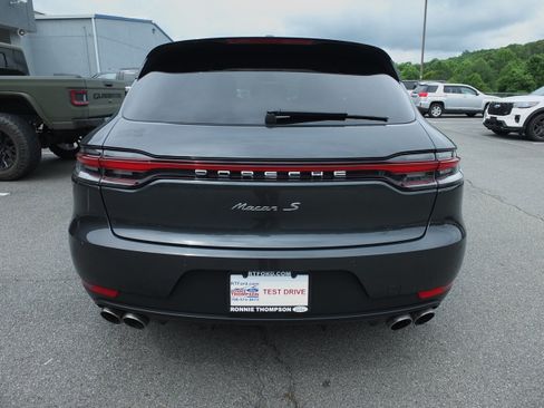 Used 2020 Porsche Macan S AWD/4WD image 4