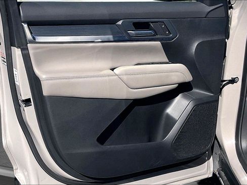Used 2026 GMC Terrain Elevation FWD image 22