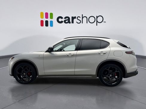 Used 2024 Alfa Romeo Stelvio Ti w/ Performance Driving Package image 2