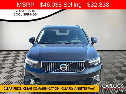 Used 2025 Volvo XC40 B5 Core w/ Protection Package Premier image 8