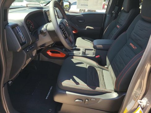 New 2026 Nissan Frontier Pro-X w/ Tow Package RWD image 18