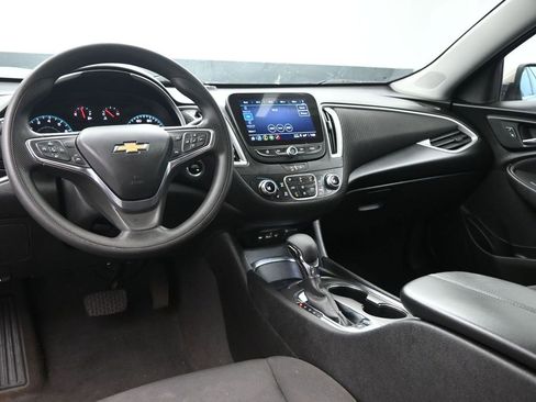 Used 2024 Chevrolet Malibu LT image 23