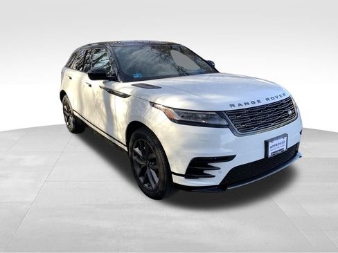 New 2026 Land Rover Range Rover Velar Dynamic SE image 3