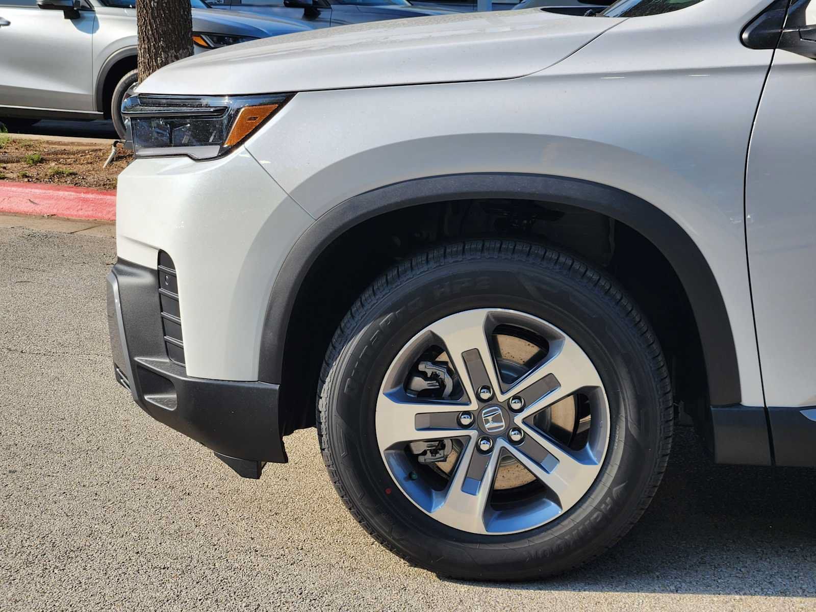 New 2026 Honda Pilot EX-L image 7