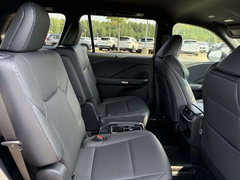 Used 2026 Lexus TX 500h AWD image 16