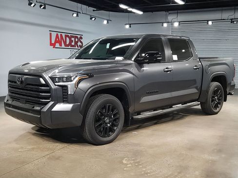New 2026 Toyota Tundra Limited image 3