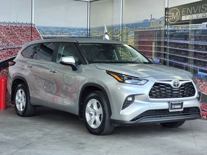 Certified 2024 Toyota Highlander LE