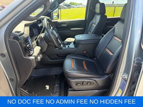 Used 2025 GMC Sierra 2500 AT4 AWD/4WD image 11