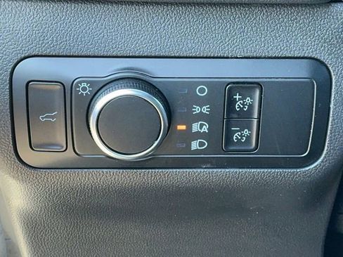 Used 2024 Ford Escape ST-Line image 35