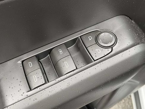 New 2026 GMC Canyon Elevation w/ Convenience Package RWD image 18