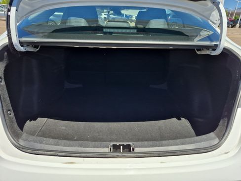 Used 2024 Toyota Corolla LE FWD image 21