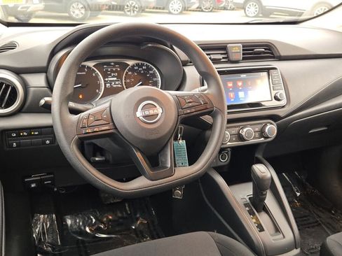 Used 2024 Nissan Versa S w/ Trunk Package image 15