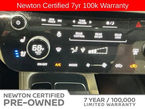 Used 2025 INFINITI QX60 Sensory w/ Vision Package AWD/4WD image 16
