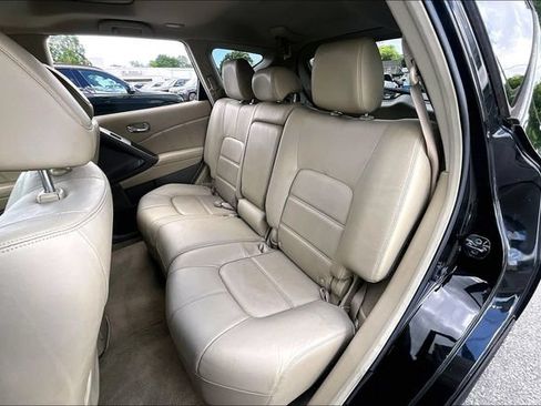 Used 2011 Nissan Murano SL w/ Navigation Pkg FWD image 19