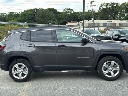Certified 2023 Jeep Compass Latitude AWD/4WD image 5