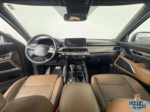 Certified 2022 Kia Telluride SX w/ SX Prestige Package AWD/4WD image 2