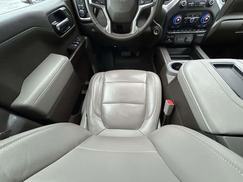 Used 2020 Chevrolet Silverado 1500 RST image 12